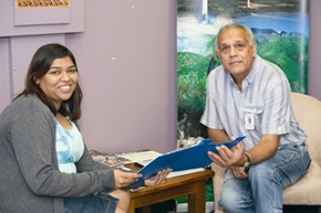 patient reading consent before going to hospital